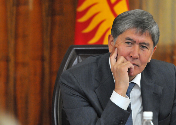 Президент Кыргызстана Алмазбек Атамбаев; фото:gov.kg