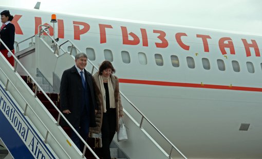 Президент Алмазбек Атамбаев вернулся в Бишкек после лечения в Москве; фото: president.kg 