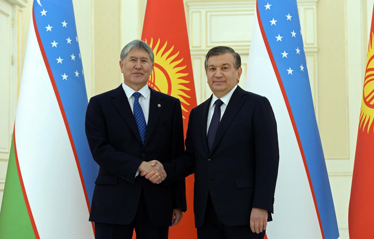 Президенты Кыргызстана и Узбекистана; фото: пресс-служба президента Кыргызстана
