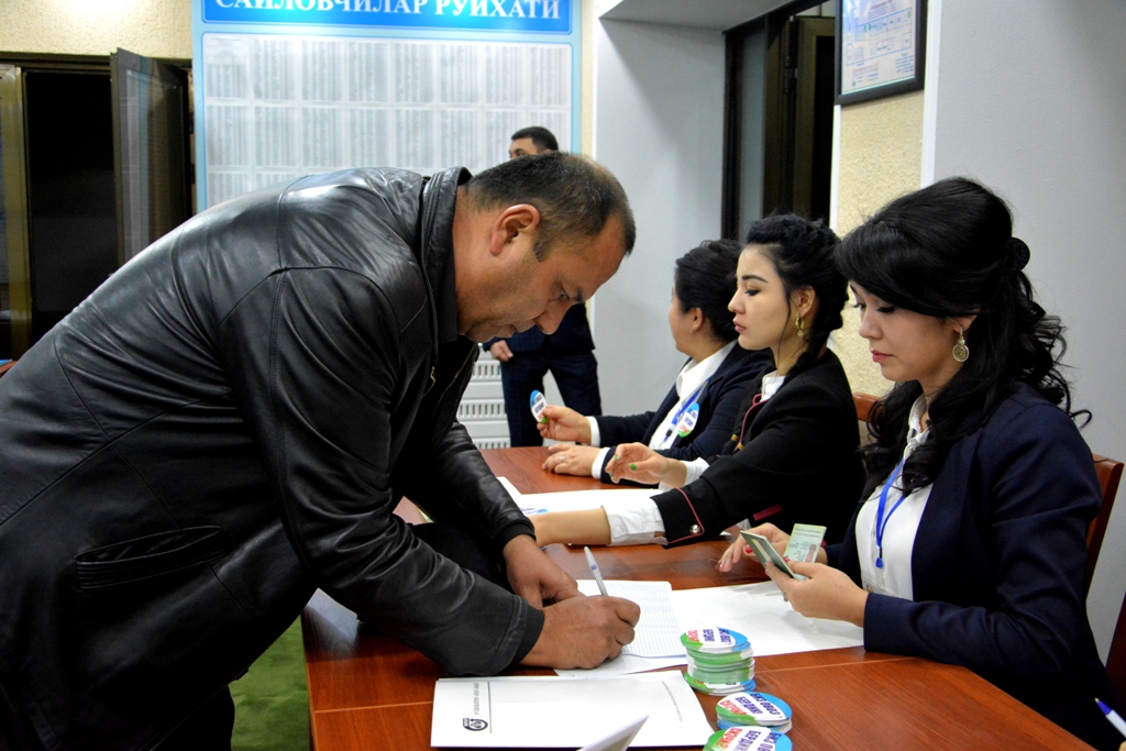 Голосование в Ташкенте; фото: Фото: Мадина Нурман / «Дарё»