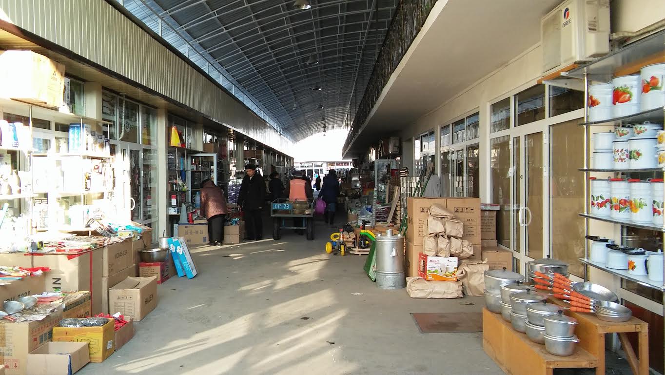 На рынке "Абу-Сахий" в Ташкенте: фото: Ц-1
