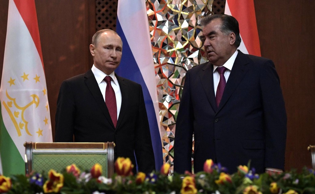 Президенты России и Таджикистана на встрече в Душанбе 27 февраля 2017 года; фото: kremlin.ru