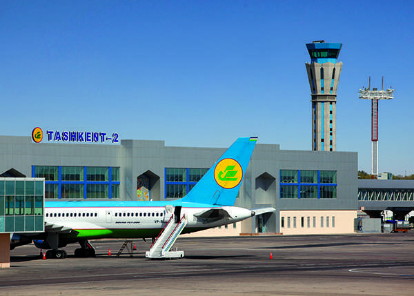 Ташкентский аэропорт, которому недавно присвоили имя первого президента Ислама Каримова; фото: uzairways.com 