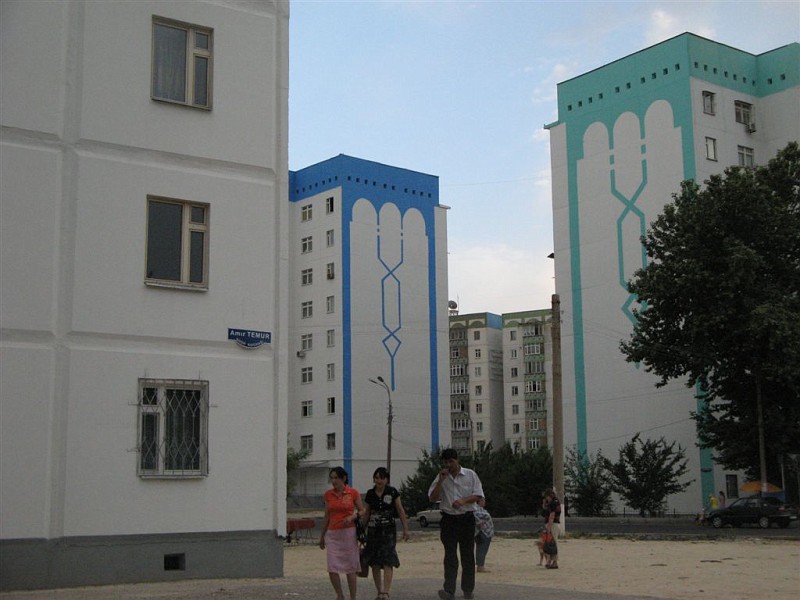 Жилой район в Ташкенте; фото: http://puerrtto.livejournal.com
