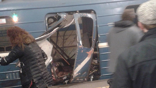 Взрыв в метро Санкт-Петербурга 3 апреля 2017 года; фото: РИА-Новости