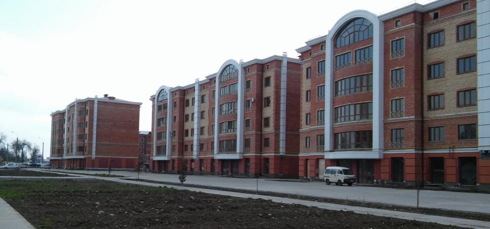Новые дома на улице Фергана йули в Ташкенте; фото: Ц-1