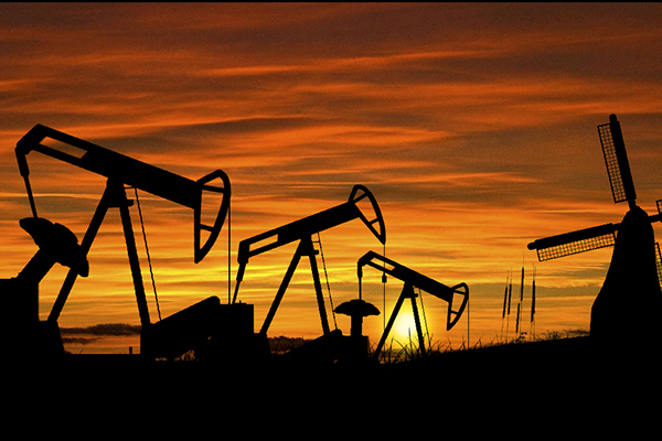 Нефтяная вышка; фото: s4galaxy.ru