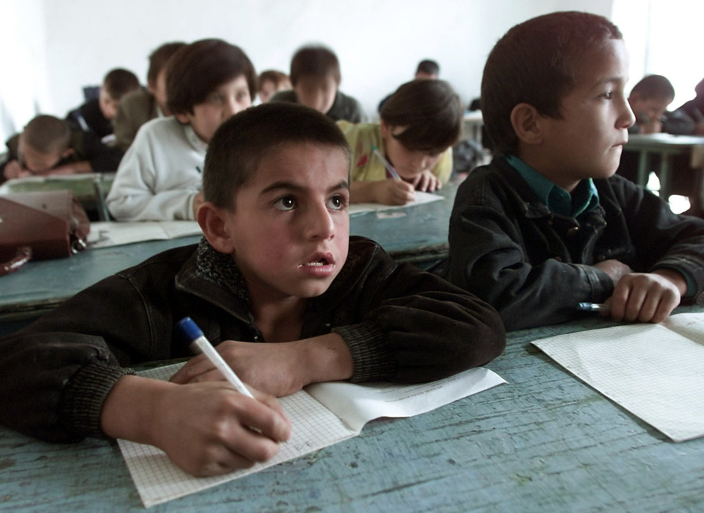 Школьники в одной из школ Узбекистана; фото: http://uzxalqharakati.com