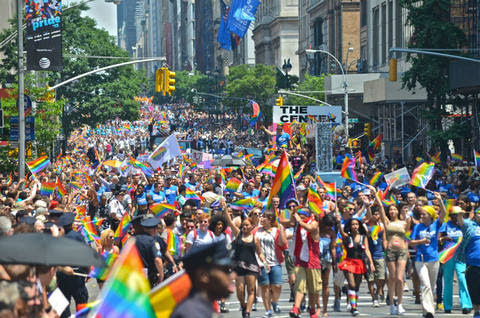 Гей-парад в Нью-Йорке, 25 июня 2017 года; фото: RUSA LGBT
