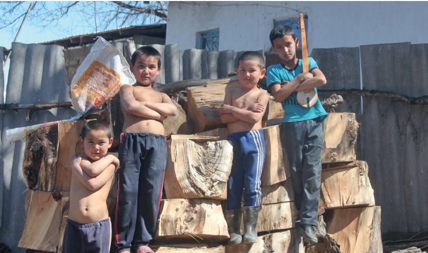 Нередко в приграничных конфликтах участвуют дети; фото: Доклад Омбудсмена КР
