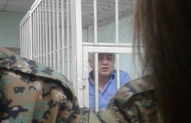 Омурбек Текебаев в суде 16 августа 2017 года; фото: Ц-1