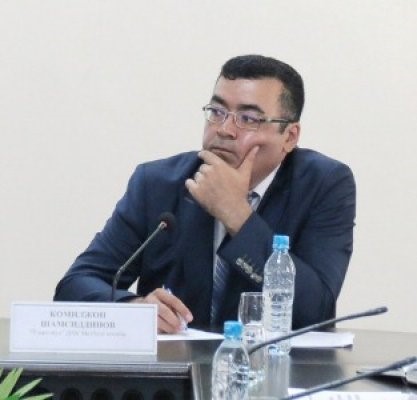Журналист УзТВ Комилжон Шамсутдинов; фото: yangiliklar.net