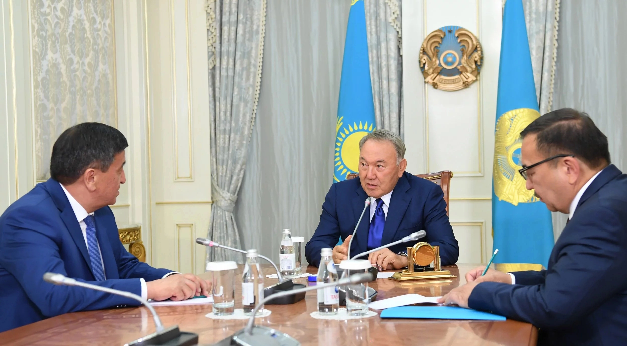 Встреча Нурсултана Назарбаева 14 августа с кандидатом в президенты от власти РК Сооронбаем Жээнбековым; фото: akorda.kz