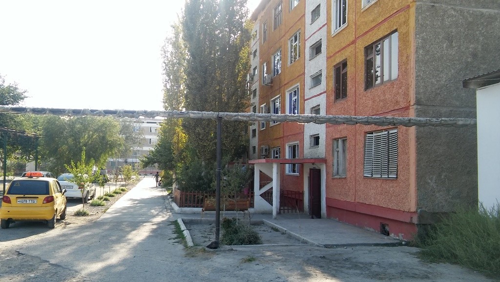 Umidjon Abdunazarov’s neighbourhood; photo: Centre-1