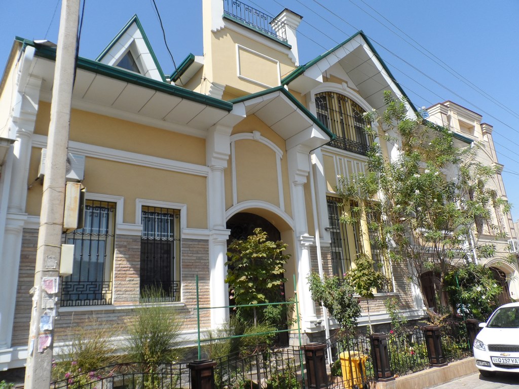 Дом на улице Спитамена в Ташкенте; фото: Ц-1