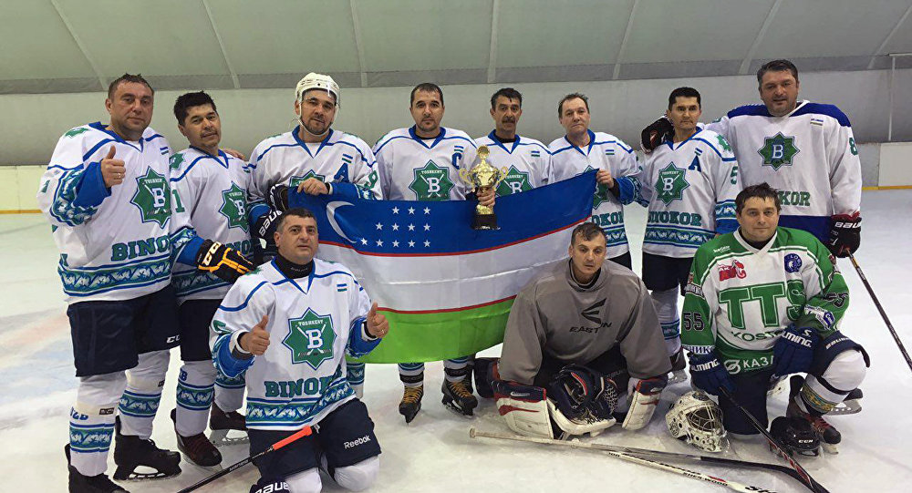 Ташкентский хоккейный клуб "Бинокор"; официальное фото клуба