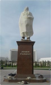 Открытие памятника Шарафу Рашидову состоится 6 ноября 2017 года; фото: Ц-1