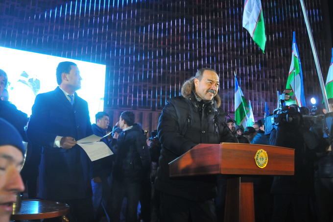 Премьер-министр РУз Абдулла Арипов; Футбольная ассоциация Узбекистана