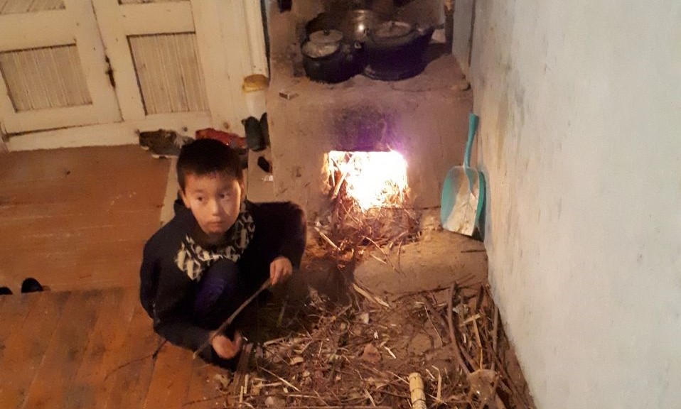 В доме у жителя Амударьинского района Каракалпакстана в январе 2018 года; фото: Ц-1