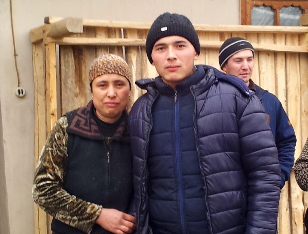19-летний Мухаммадин Хусниддинов - один из погибших в Казахстане наманганцев; фото: семейный архив