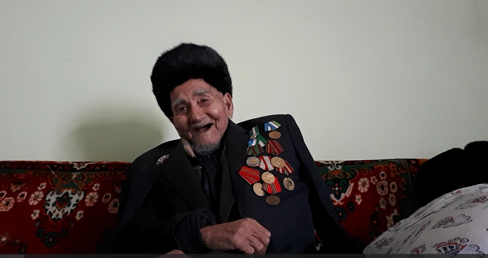 Утамурат Базарбаев - один из последних живых ветеранов Каракалпакстана; фото: Ц-1