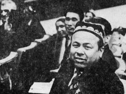 Ахмаджон Адылов (1925-2017) - на фото депутат Верховного совета СССР; архивное фото