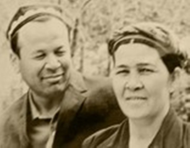 Ахмаджон Адылов с супругой Чинигуль; семейный архив Адыловых