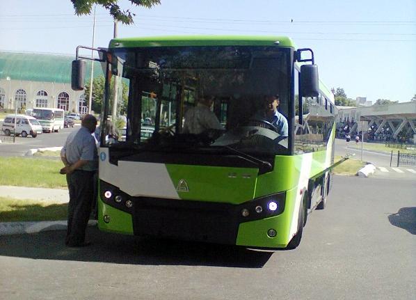 Автобус в Намангане; фото: 1news.uz