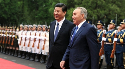 Президент РК Нурсултан Назарбаев с председателем КНР Си Цзиньпином в Китае; фото: Акорда