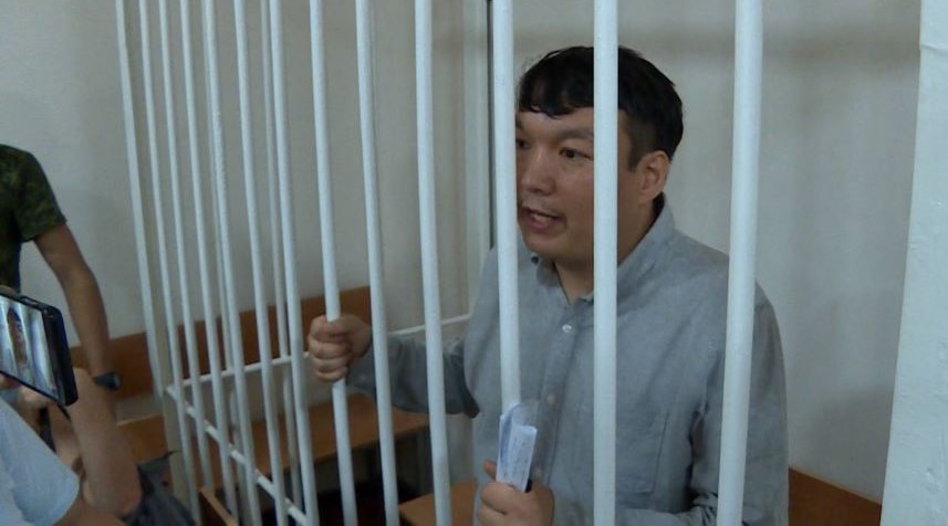 Муратбек Тунгишбаев в суде в Бишкеке; фото: RFE/RL