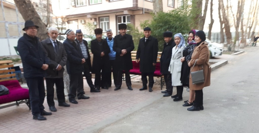 Коллеги провожают Марата Захидова в последний путь 1 марта; фото: Ц-1