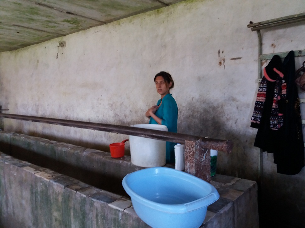 Прачечная и баня в колонии в Зангиатинской колонии в Ташобласти; фото: Татьяна Довлатова