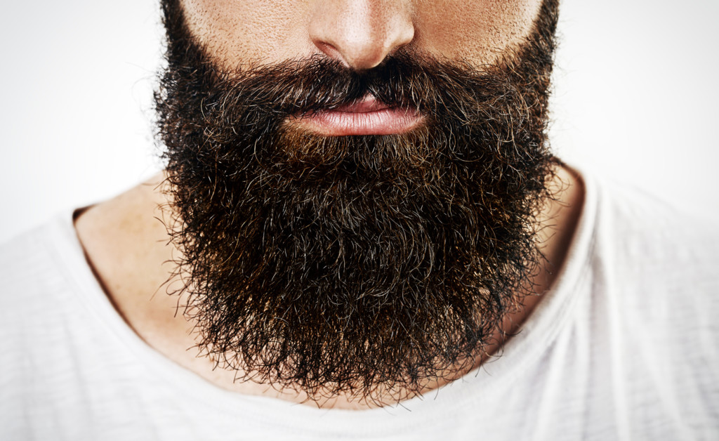 Борода мужчины крупным планом; фото: 1zoom.ru
