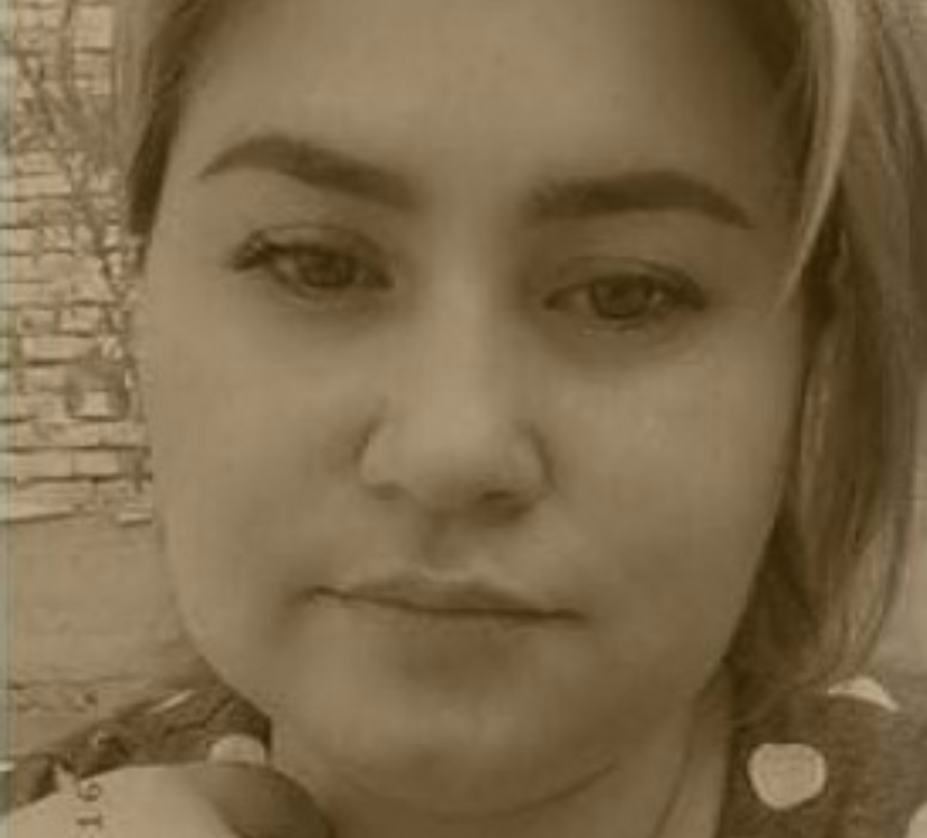 Гуландон Дадабаева - мать двоих детей совершила самосожжение 29 сентября в Намангане...