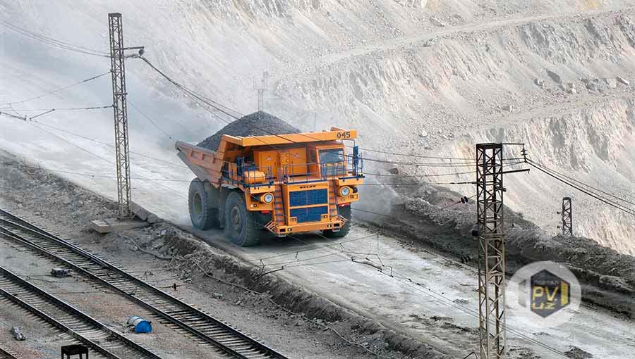 На руднике АГМК; фото: pv.uz